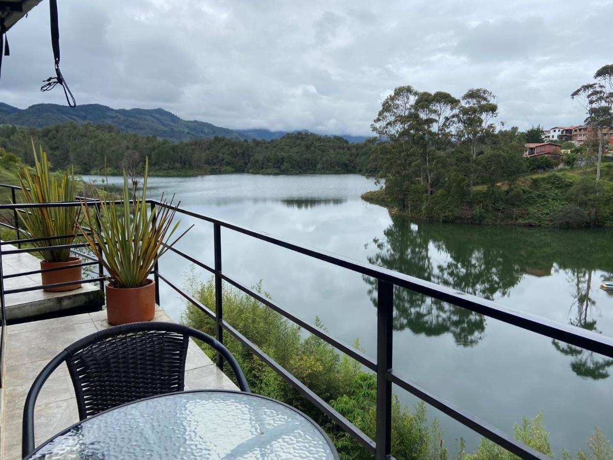 La Madriguera Hotell Guatapé Eksteriør bilde